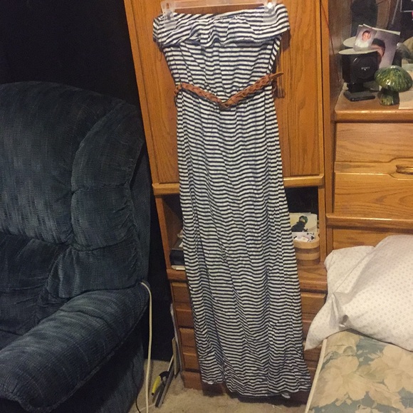Maxi dress - Picture 2 of 3